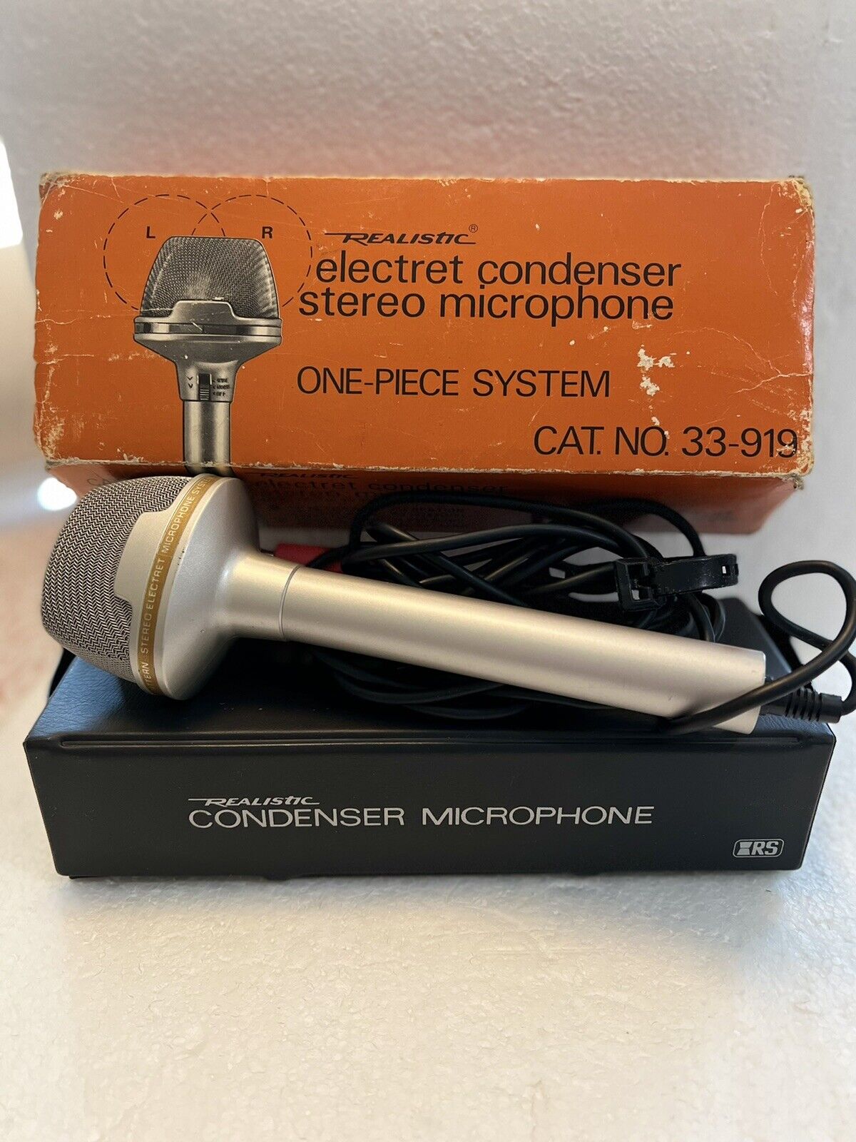 Realistic Electrat Consenser Stereo Microphone Untested 33-919