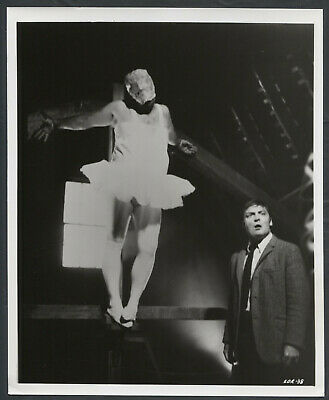 End Of The Road ’70 Stacy Keach Body In A Ballet Outfit