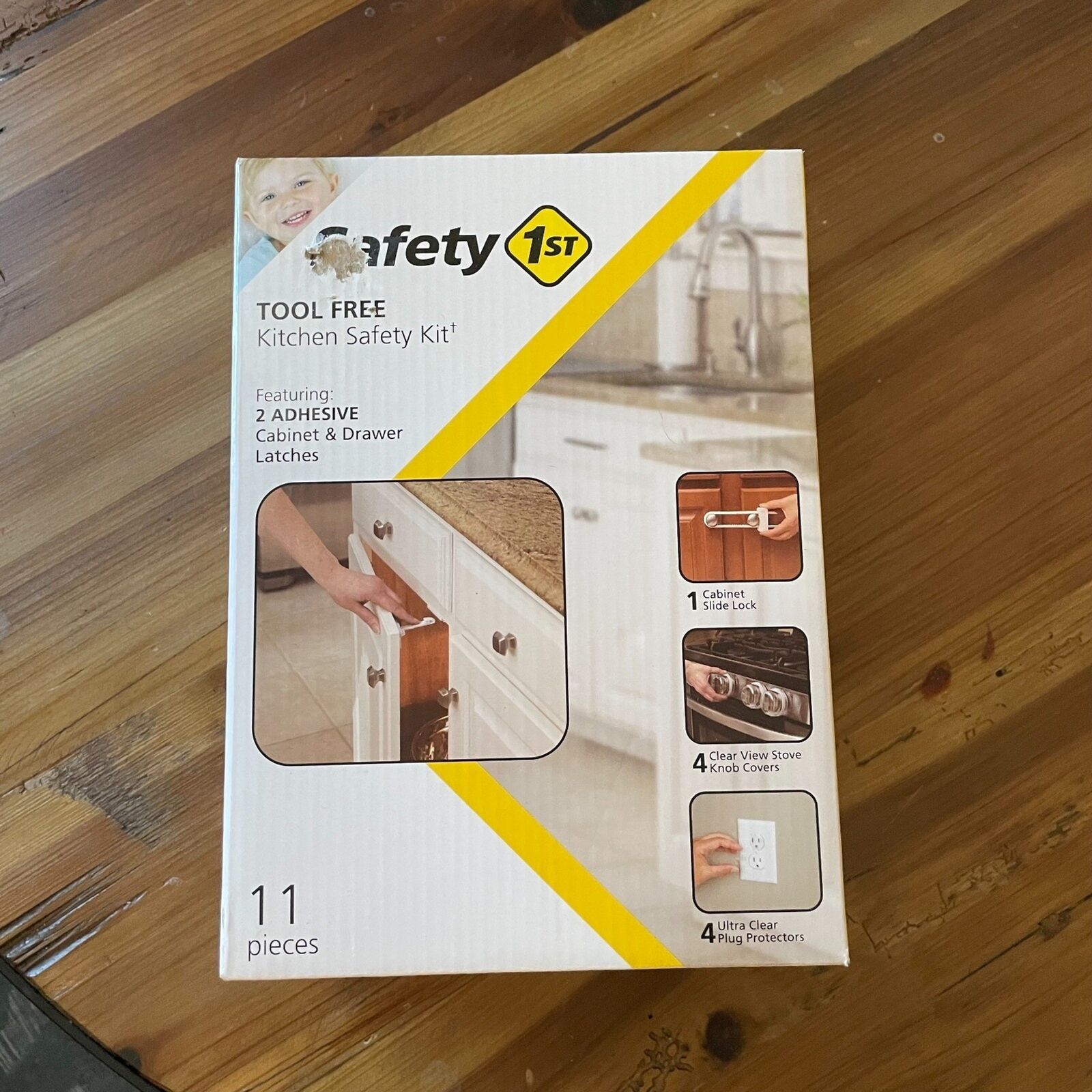 New Safety First Tool Free Kitchen Safety Kit 11 Piece Cabinet Drawer Lock Knob